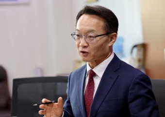 조해진 