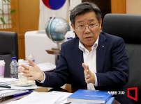 돈은 많은데, 땅이 없네…골드시티로 서울 집값 잡고 지방도 살린다