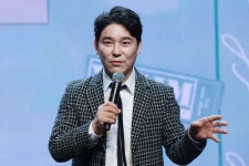 연이은 논란 임창정, 무관하다던 학원 홍보…미용실 먹튀 논란까지