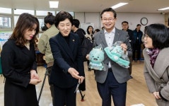 최호권 영등포구청장, 한화진 환경부장관과 함께 어린이집 미세먼지 대응 현황 파악