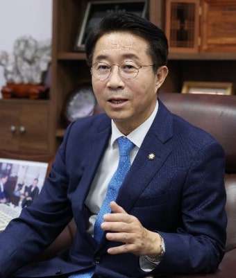 [속보]친명 조정식·김성환 단수공천…노원갑 고용진·우원식 경선