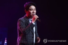 SG발 주가조작 연루 가수 임창정, 피의자 소환 조사