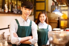 잦은 거짓말에 당일결근, 결국 잘랐어요… MZ사장 혀 내두른 MZ알바
