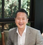 원베일리 재건축의 신에 맞선 변호사, 주주 행동주의 이끌다