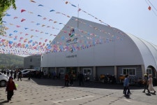 서천특화시장 화재 딛고 3개월만에 활기···임시 시장 개장