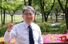 [만보정담]유희동 기상청장 “예측 어려워진 기후…예보 역량 강화로 맞서야”