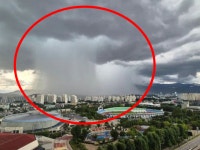 핵 폭탄 터진 줄… 원주 국지성 호우 사진 화제