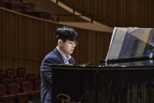 이민준 오르간 연주하면서 심장 강타하는 짜릿함 느껴