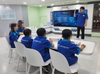 [르포]어린이 감시원으로 변신… 마약 위험성 체험해요