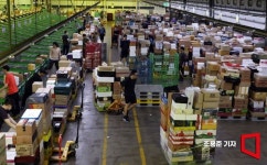 [포토] 추석 맞아 비상근무 들어간 우편 물류센터