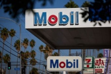 플라스틱 재활용은 사기 美 캘리포니아주, 엑손모빌에 소송