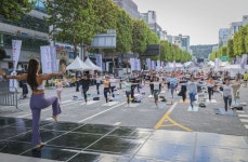 10차선 반포대로서 열린 ‘서리풀페스티벌’에 20만명 다녀가