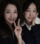 저분들이 왜 같이 있지?…불화설 이지혜·서지영 15년 만의 투샷