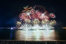 불꽃축제가 뭐라고…부산서 20만원 숙박료 90만원 뻥튀기
