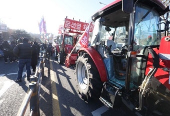 [속보]남태령 경찰차벽 철수…