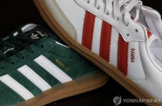 카녜이 신발 악몽 떨쳐낸 아디다스, 흑자 전환 성공