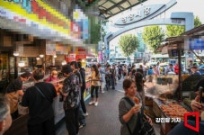"치킨 5만원 포장했더니 55만원 결제"…외국인 늘자 바가지도 '급증'