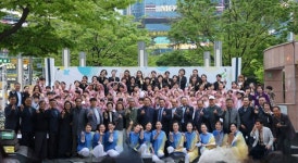 창원서, 부활절 홀리버스킹 거리음악회 열려