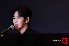 '사생활 논란' 김수현, 광고주에 손해배상 소송 당해