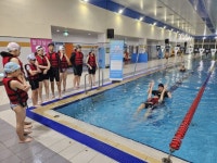 창원시설공단, 가족과 함께하는 생존수영교실 운영