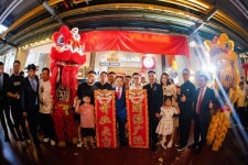 BBQ, 中서부 중심 청두에 매장 열었다