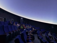 어르신들, 광주과학관서 별 보며 손주랑 얘깃거리 생겼네