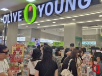 올영은 품절대란·편의점 양주도 불티…소비쿠폰, 내수 진작 마중물