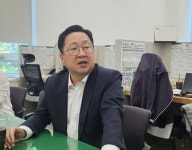 이장우 시장 독일 머크사 대전에 5800평 추가 요구