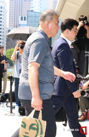 [포토] 김건희 특검 출석하는 명태균씨