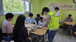 “어르신들 건강 잘 챙기세요”… 동명대, 남구장애인복지관 특식 지원 봉사