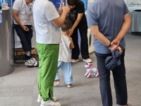 [中 휴머노이드 생태계 대해부]③운동회 데려갈 로봇 사러 왔어요