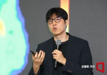 [포토] 강연하는 허규형 연세가산숲 정신건강의학과의원 원장