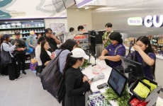 편의점 본토 반했다…하와이 입성 CU, 해외점포 매출 5배