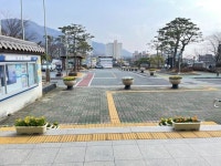 경주 외동읍행정복지센터, 직원 참여로 청사 봄 단장