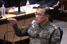 '일반이적' 여인형 징역 20년·김용대 징역 5년 구형