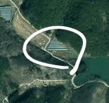 가족 같던 이웃 틀어지게 만든 주범은 산비탈 고사리