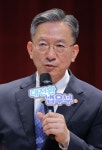 정성호 장관 사의 표명, 李대통령 만류… 與 보완수사권 폐지 후폭풍