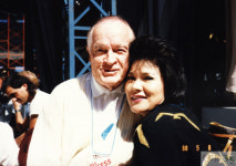 [한장의사진] 원로 영화배우 최지희와 코미디 황제 밥 호프