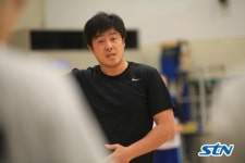 김희선수학교습소 | [WKBL TV] 김희선 코치, '수비는 이렇게 하는 거야~'