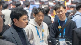 '5조원 재산분할' 권혁빈 스마일게이트 CVO의 이혼소송 3가지 쟁점…최태원 SK 회장과 다른 점은
