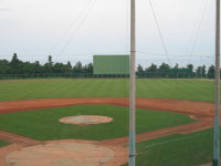 [박동희의 베이스볼포엠] 사회인야구의 천국, 강창학 야구장을 아십니까?