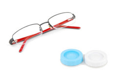 미 국방부, 전투용 콘택트렌즈 시제품 주문