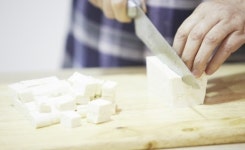 두부는 ‘살찌지 않는 치즈’... 반모씩만 드세요