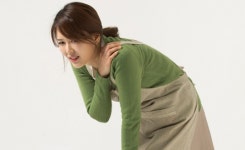 극심한 어깨 통증...삼각근하점액낭염 조심!