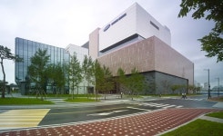 제약사들 “국제 경쟁력 강화” 생산설비 확충