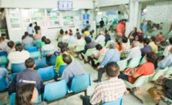 예약해도...병원 가면 대기하는 이유