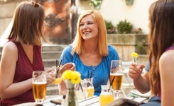 대낮 술판 주의, 낮술이 더 위험한 이유