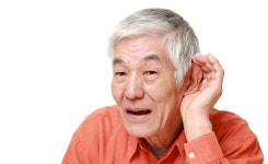 한국 초고령화 시대 진입, 80대 이상 난청 급증