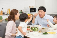 세끼 식사 이 시간 내에 끝내야 건강에 좋다 (연구)