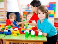 잘 노는 아이, 정신건강 위험 낮다 (연구)